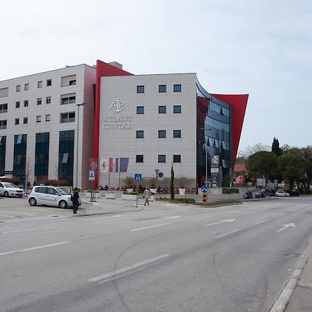 Apartment Navigatio With Parking Дубровник Екстериор снимка
